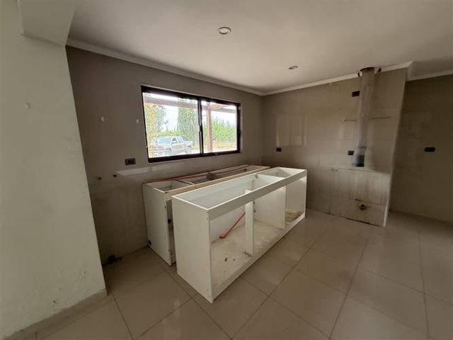 CASA parcela melipilla   Clínica Maitenes