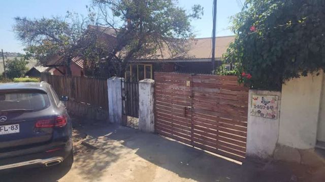 REBAJADA !! CASA CON GRAN TERRENO, EXCELENTE UBICACION