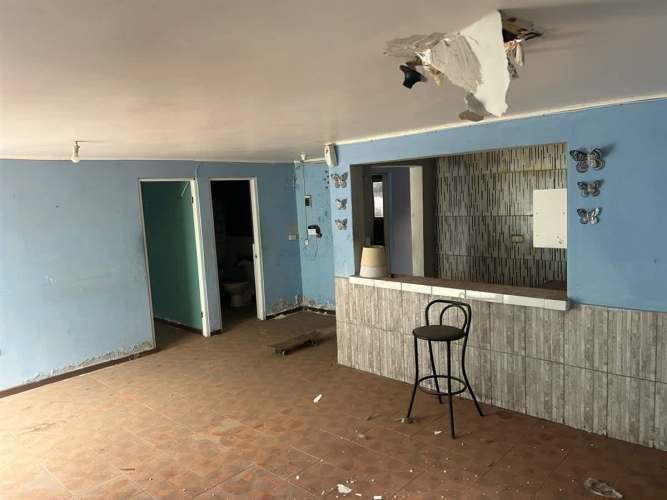 CASA Vilama 1084, Ref. Irarrazabal esquina Luis Cruz Martinez