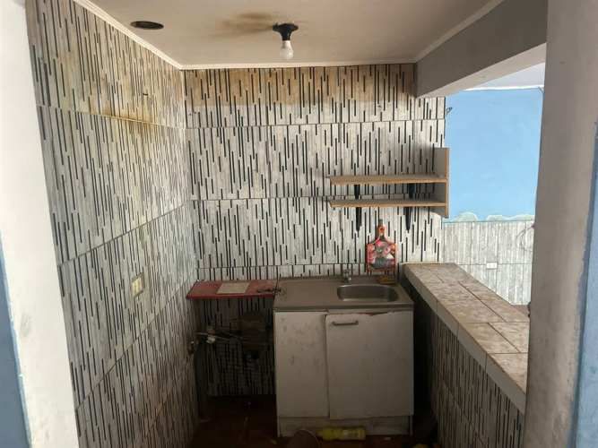 CASA Vilama 1084, Ref. Irarrazabal esquina Luis Cruz Martinez