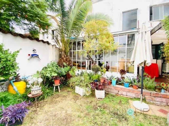 CASA Jaime Guzmán Errázuriz/ Campus Oriente