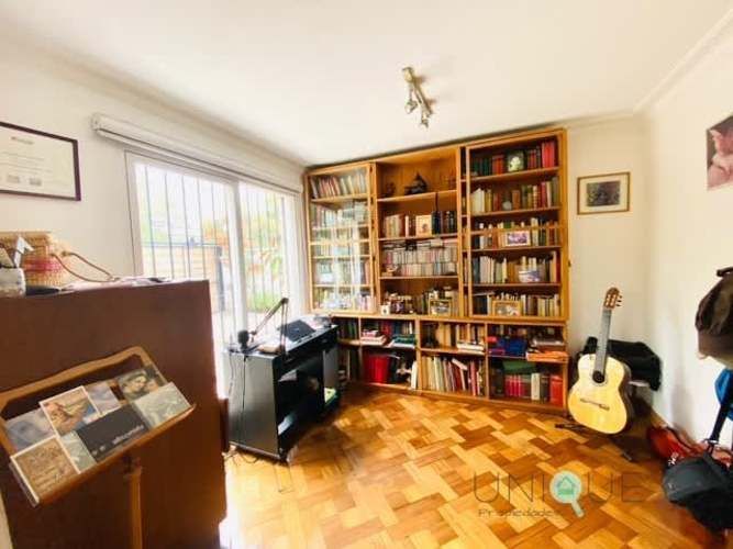 CASA Jaime Guzmán Errázuriz/ Campus Oriente