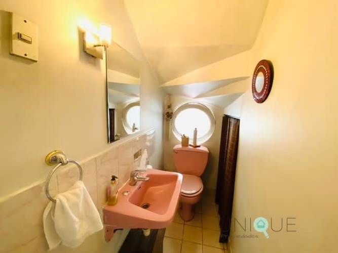 CASA Jaime Guzmán Errázuriz/ Campus Oriente