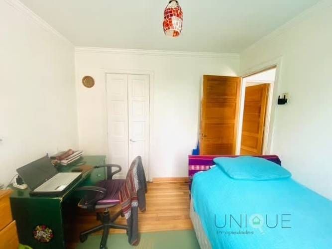 CASA Jaime Guzmán Errázuriz/ Campus Oriente