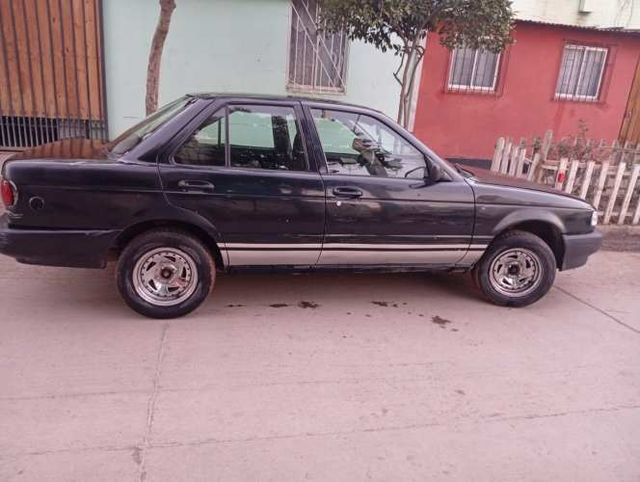 Nissan v16 a la Venta