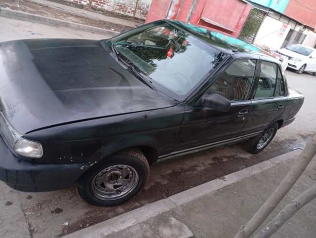 Nissan v16 a la Venta