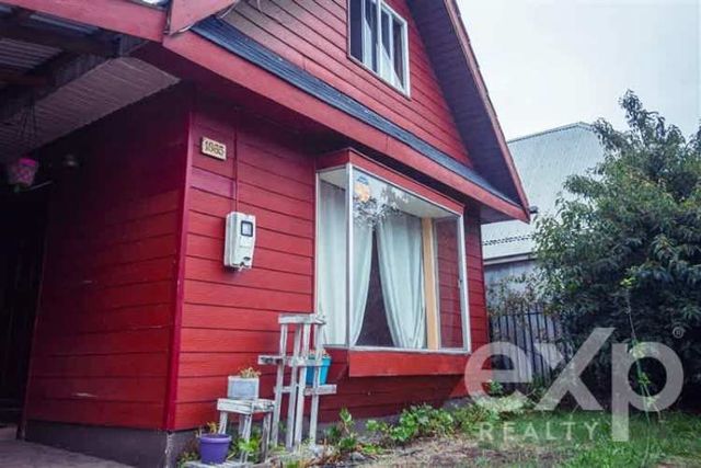 CASA sol de oriente esquina puntiagudo