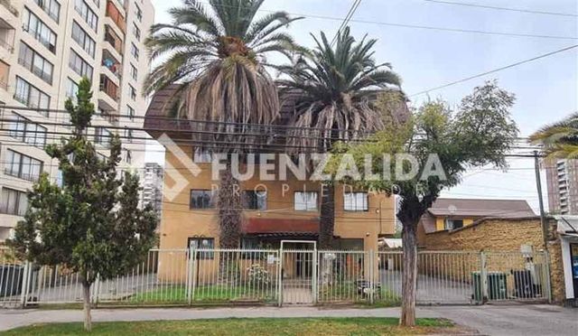 DEPARTAMENTO Primera Avenida/ Metro Departamental