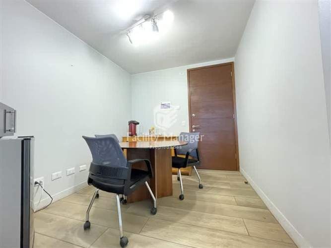 OFICINA Colón con Matta