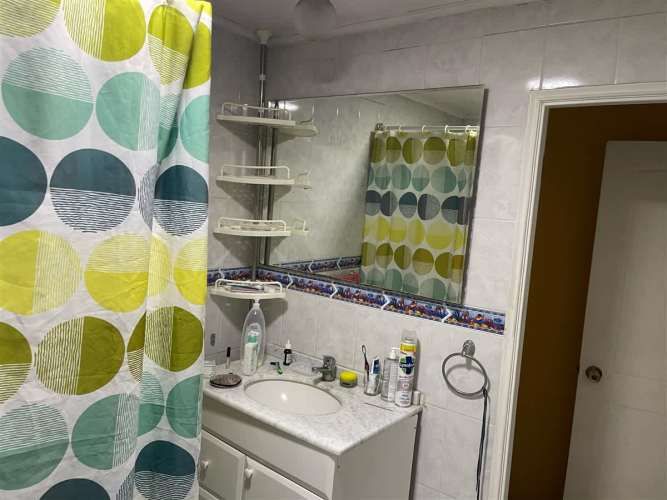 CASA Seguir por F-300 despues de la escuela Villa Florida