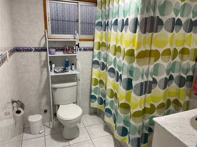 CASA Seguir por F-300 despues de la escuela Villa Florida