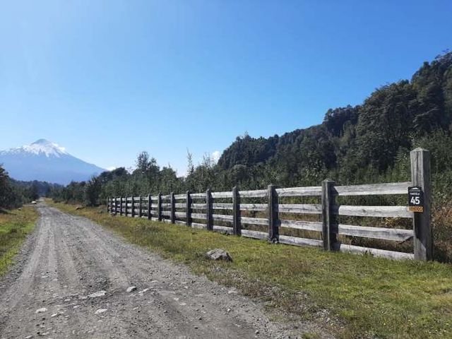 Espectacular parcela en condominio Valle del Río Blanco