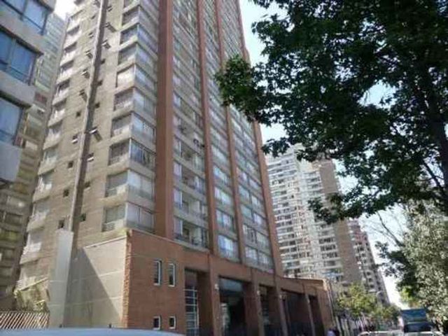 REBAJADO!DEPTO. 2 DORMITORIOS METRO SANTA LUCIA