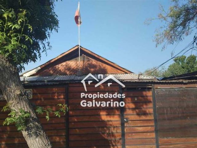 CASA Calle Alberto Gonzalez y Avenida Principal.