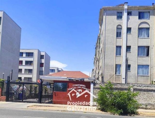 DEPARTAMENTO Villasana, condominio Portal del Puente, Quinta Normal.