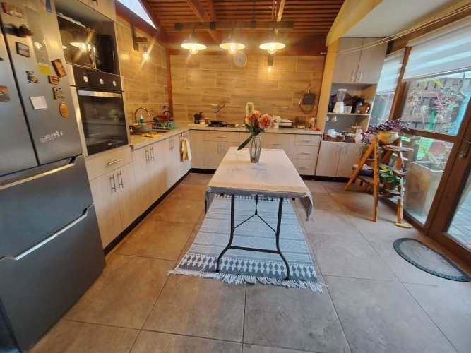 Amplia y cómoda casa en los Huertos Familiares Thno.