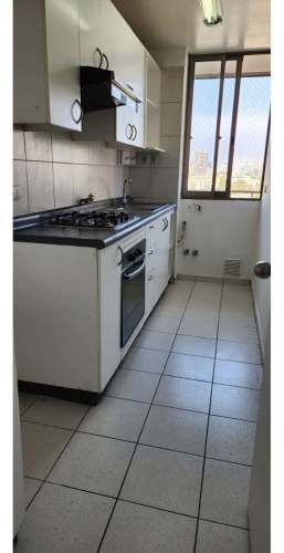 Se Vende Depto De 3 Dormitorios Y 1 Baño En Metro Quinta Nor