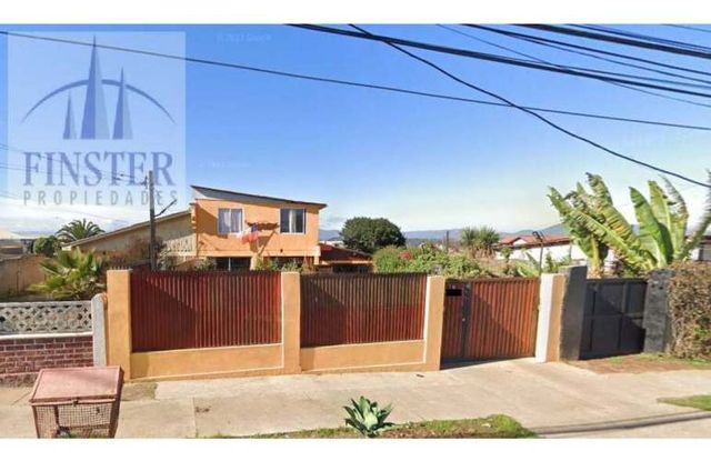 Gran Casa En Terreno De 400m2 Quintero