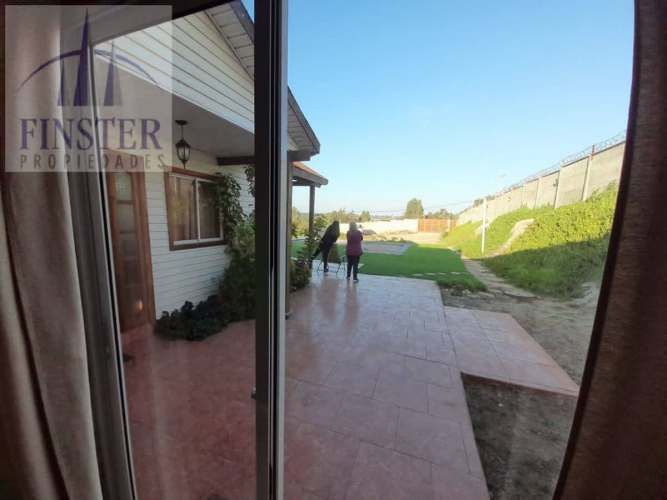 Finster Vende Impecable Casa, Terreno 1100m2 Ritoque Quinter