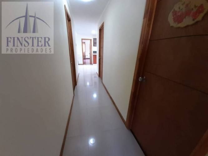 Finster Vende Impecable Casa, Terreno 1100m2 Ritoque Quinter