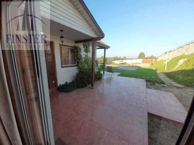 Finster Vende Impecable Casa, Terreno 1100m2 Ritoque Quinter