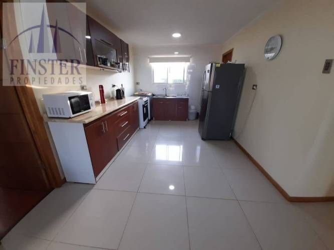 Finster Vende Impecable Casa, Terreno 1100m2 Ritoque Quinter