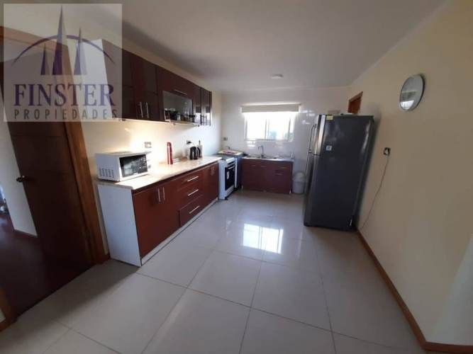 Finster Vende Impecable Casa, Terreno 1100m2 Ritoque Quinter
