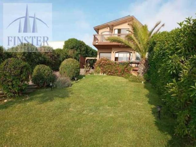 Finster Vende Espectacular Casa Vista Al Mar Quintero
