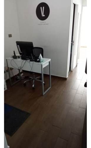 Oficina Metro Manquehue 3 Privados - 2 Baños - 2 Estacionami