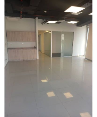 Oficina 90 Mts Sala Reuniones - Himalaya Propiedades