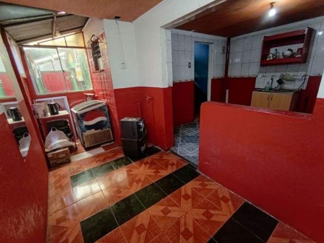 Casa En Venta En Peñaflor - Espaciosa Y Buen Estado - Pasaje