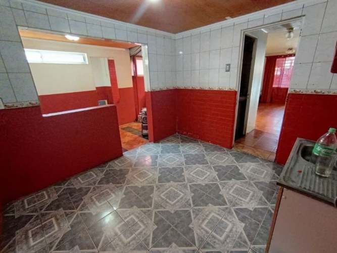 Casa En Venta En Peñaflor - Espaciosa Y Buen Estado - Pasaje