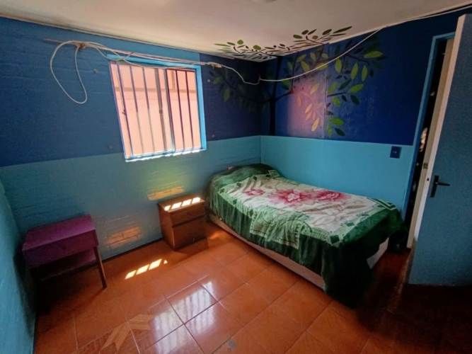 Casa En Venta En Peñaflor - Espaciosa Y Buen Estado - Pasaje