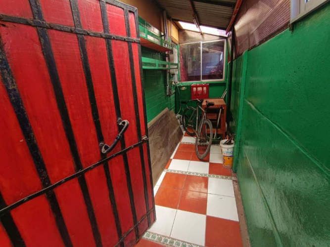 Casa En Venta En Peñaflor - Espaciosa Y Buen Estado - Pasaje