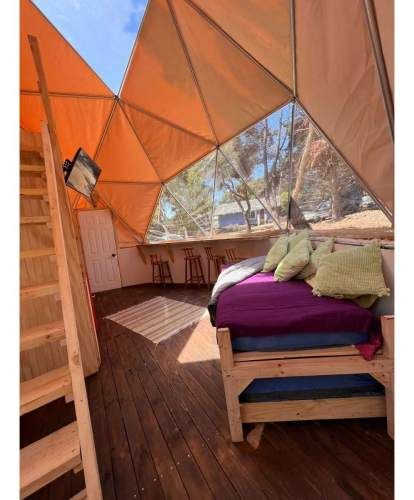 Parcela Con Casa Priincipal Y Cabañas