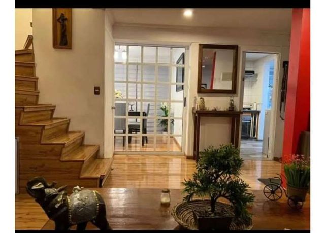 Munizaga &amp; Asociados Vende Linda Propiedad De 3 Pisos En