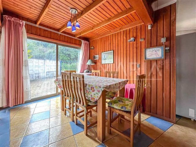 LOCAL COMERCIAL Avenida Daniel Vera, Tomé