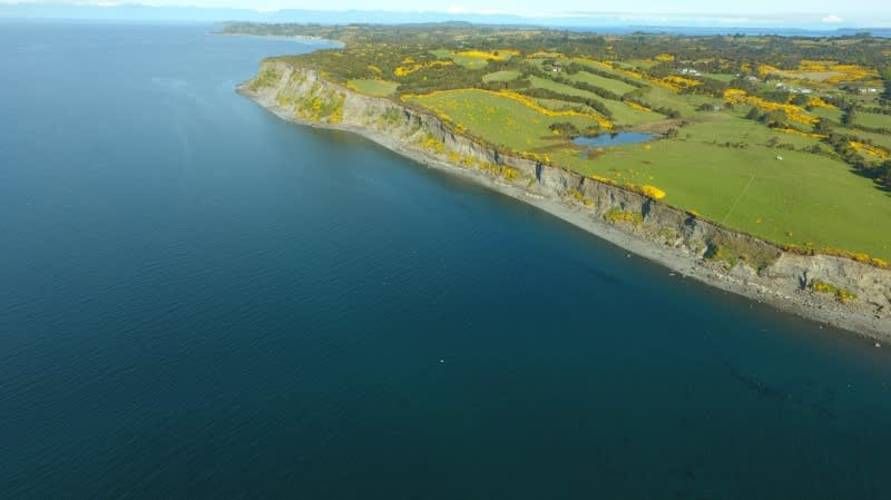 PARCELAS CON VISTA AL MAR - ISLA QUENAC, CHILOÉ