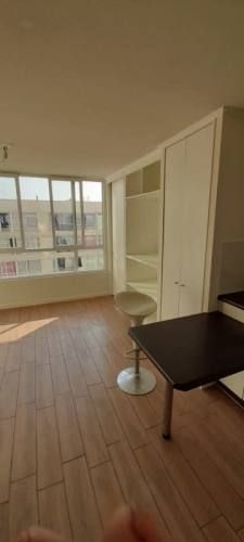 Departamento AV MARÍA ROZAS VELASQUÉZ / METRO LAS REJAS