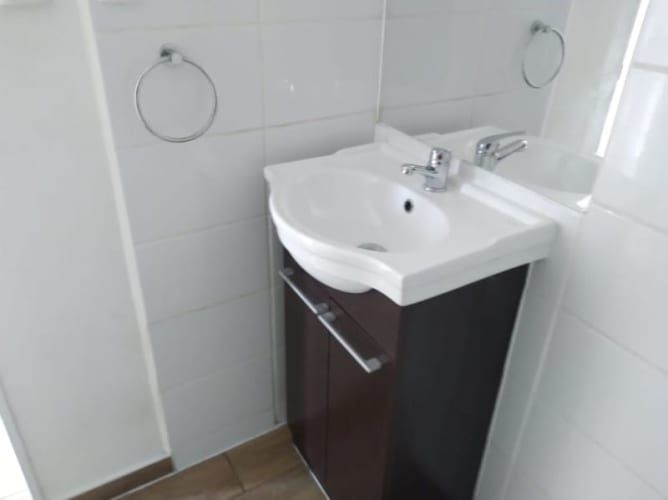 Departamento BLANCO GARCES / 2 CUADRAS DE AV ECUADOR