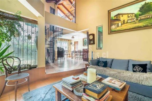 LOCAL COMERCIAL Rojas Magallanes / Santa Delia