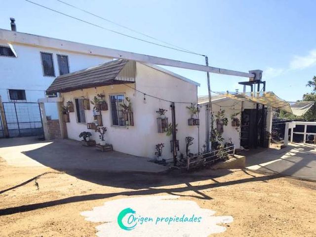 Casa con amplio terreno en Villa Maipumar, El Quisco