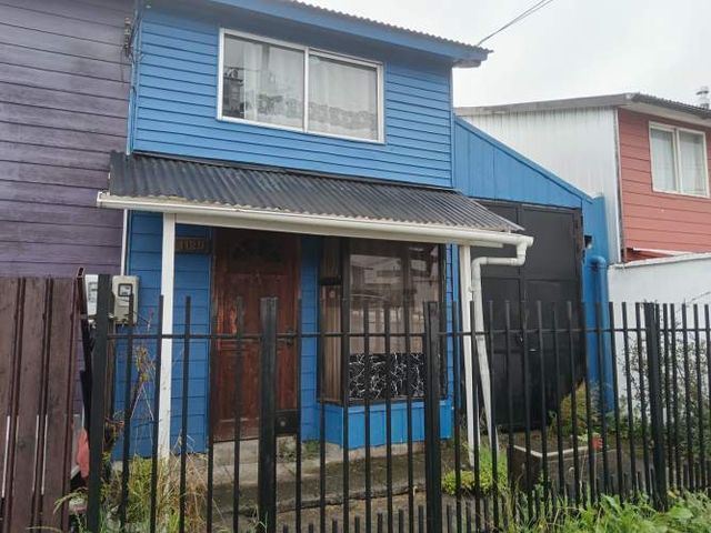SE VENDE CENTRICA CASA EN PUERTO MONTT