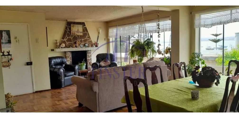 Amplia Casa Sólida Con Estupenda Ubicación En Quintero