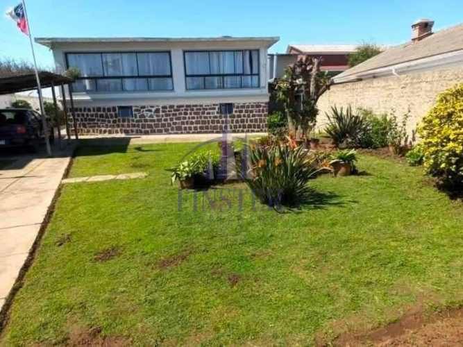 Amplia Casa Sólida Con Estupenda Ubicación En Quintero