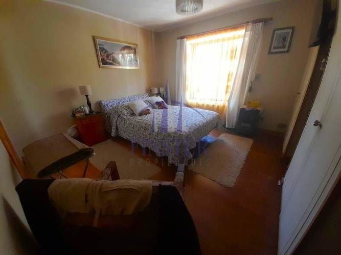 Espectacular Casa Sólida En El Corazón De Quintero