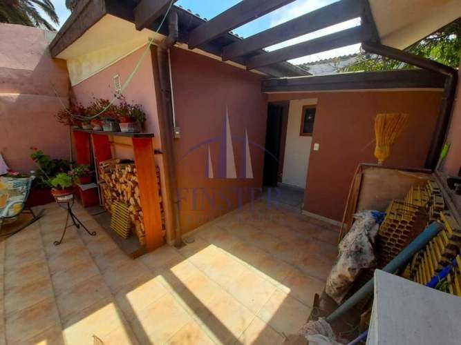 Espectacular Casa Sólida En El Corazón De Quintero