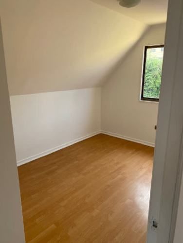 Amplia casa 4d/3b, Cuatro Esquinas/Cisternas