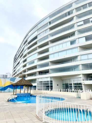 Departamento en Avenida del Mar