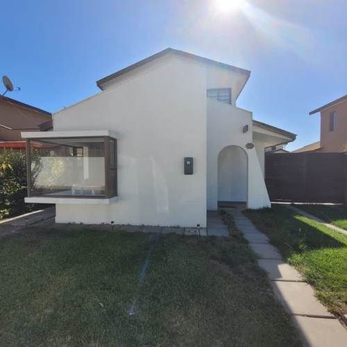 CASA DE 3D/3B CON PISCINA EN CONDOMINIO CERRADO –RAÚL BITRÁN